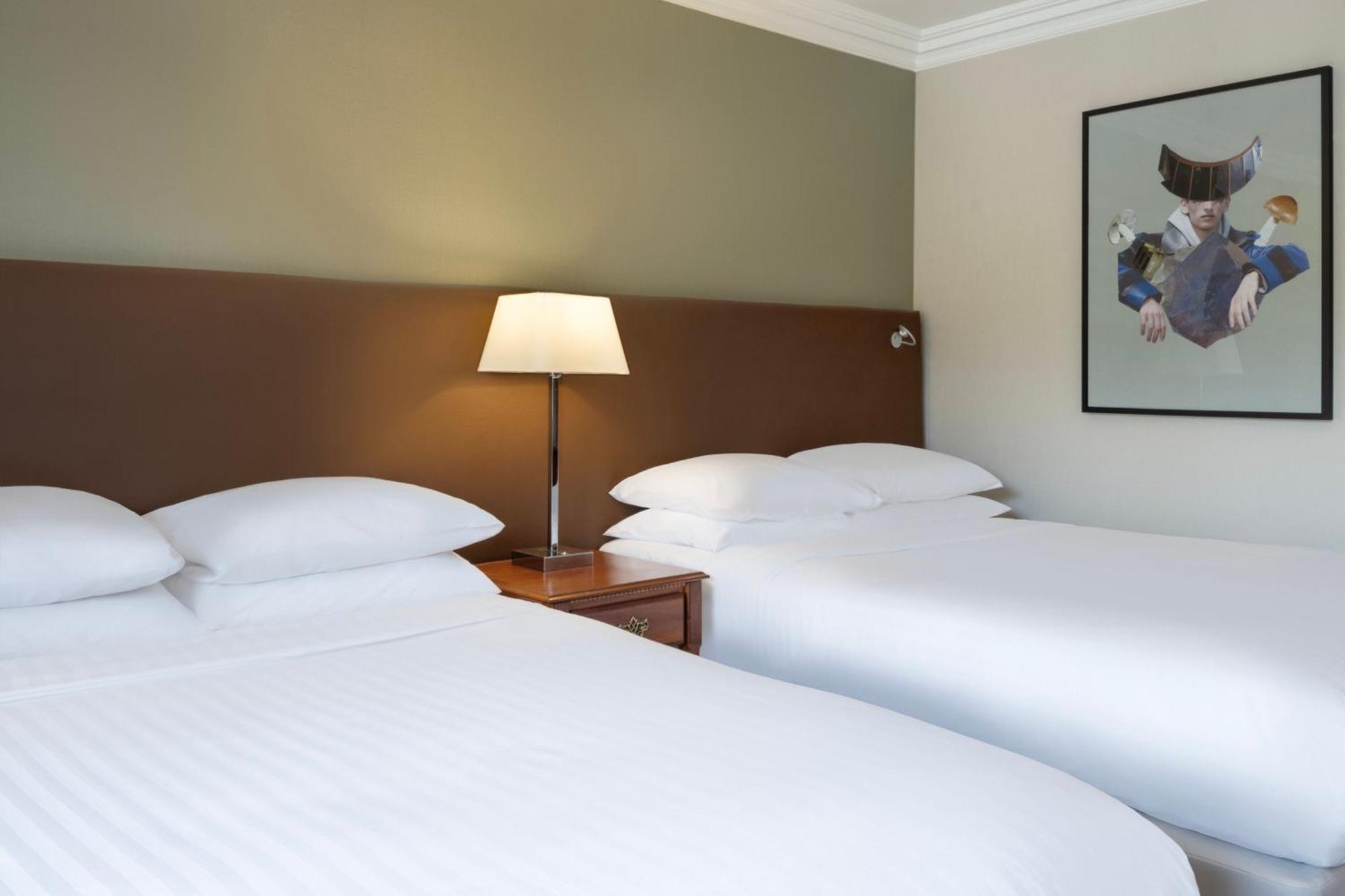 Delta Hotels By Marriott Huntingdon Exterior foto